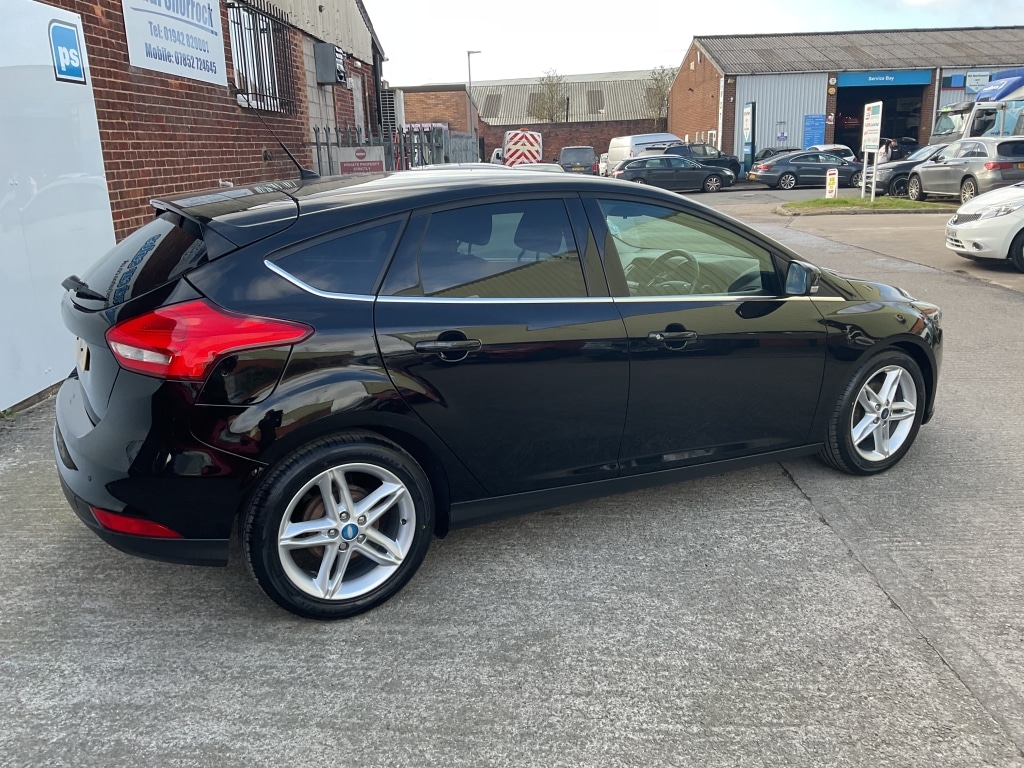 Used Ford Focus 2016 for sale - 77833200: Photo 5