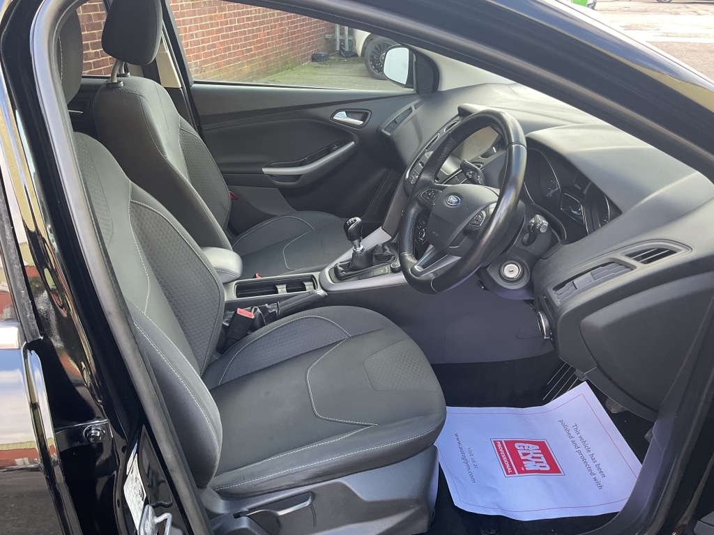 Used Ford Focus 2016 for sale - 77833200: Photo 6