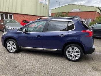 Used Peugeot 2008 2015 for sale - 78629656: Photo