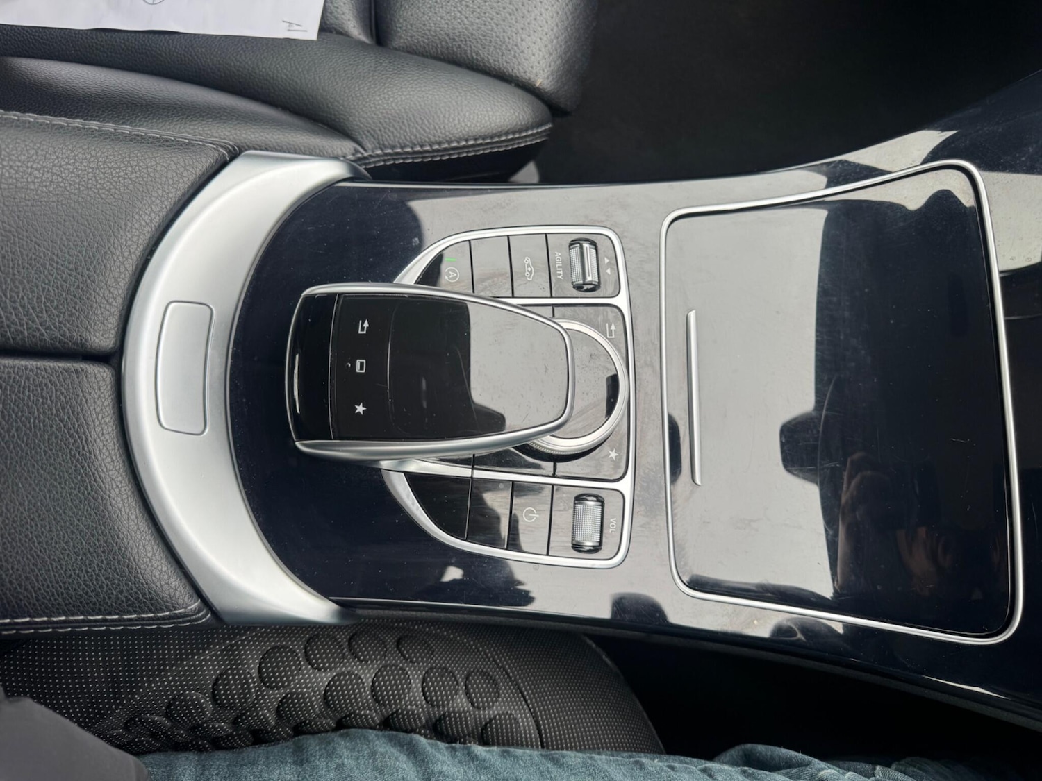 Used Mercedes-Benz C Class 2015 for sale - 77598705: Photo 35