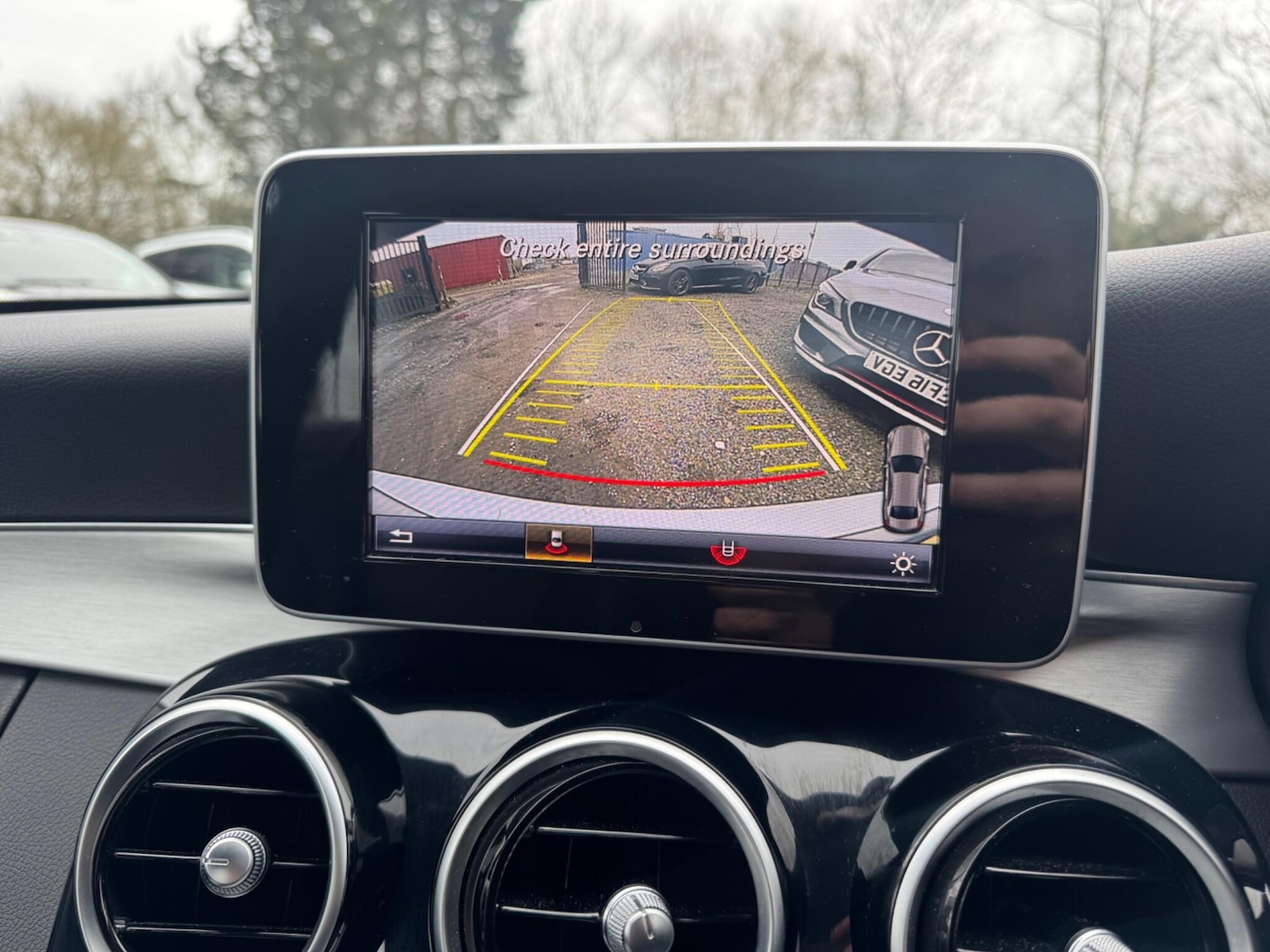 Used Mercedes-Benz C Class 2015 for sale - 77598705: Photo 7