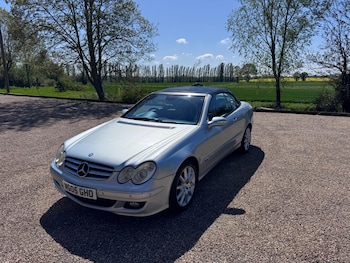 Used Mercedes-Benz CLK 2005 for sale - 78348589: Photo