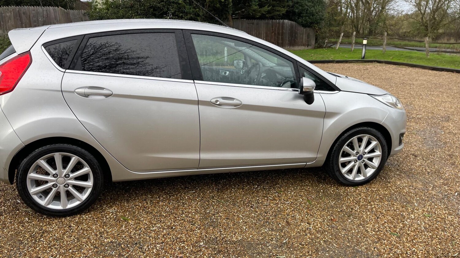 Used Ford Fiesta 2015 for sale - 76666867: Photo 16