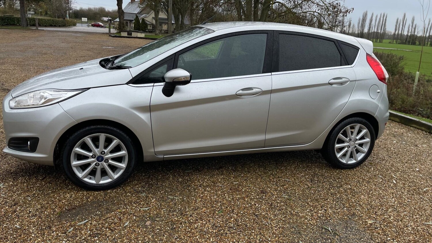 Used Ford Fiesta 2015 for sale - 76666867: Photo 24