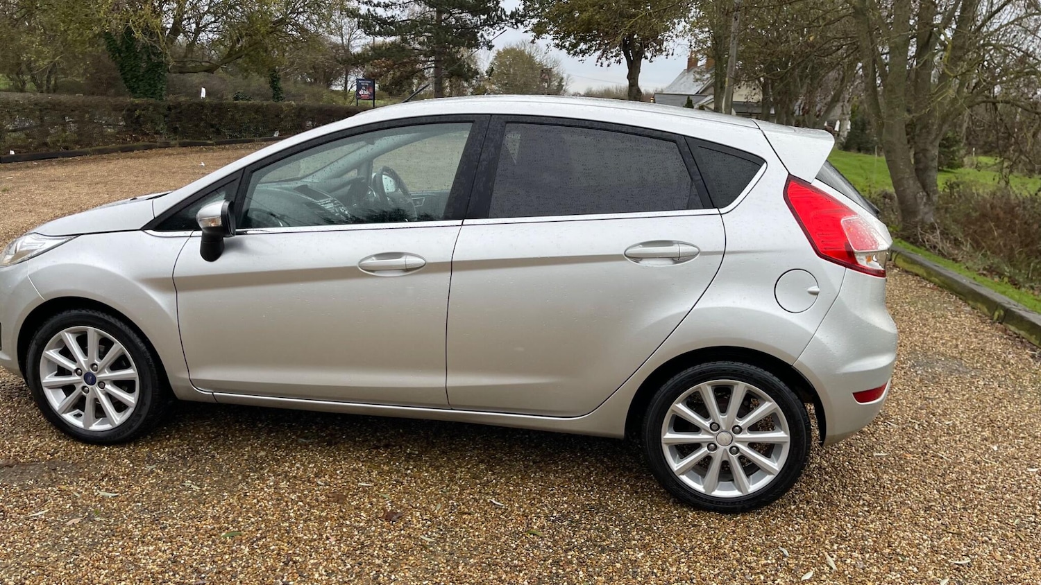 Used Ford Fiesta 2015 for sale - 76666867: Photo 26