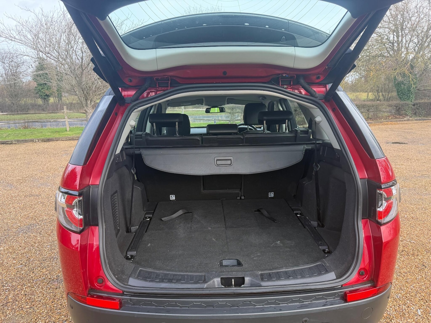 Used Land Rover Discovery Sport 2015 for sale - 76866069: Photo 25