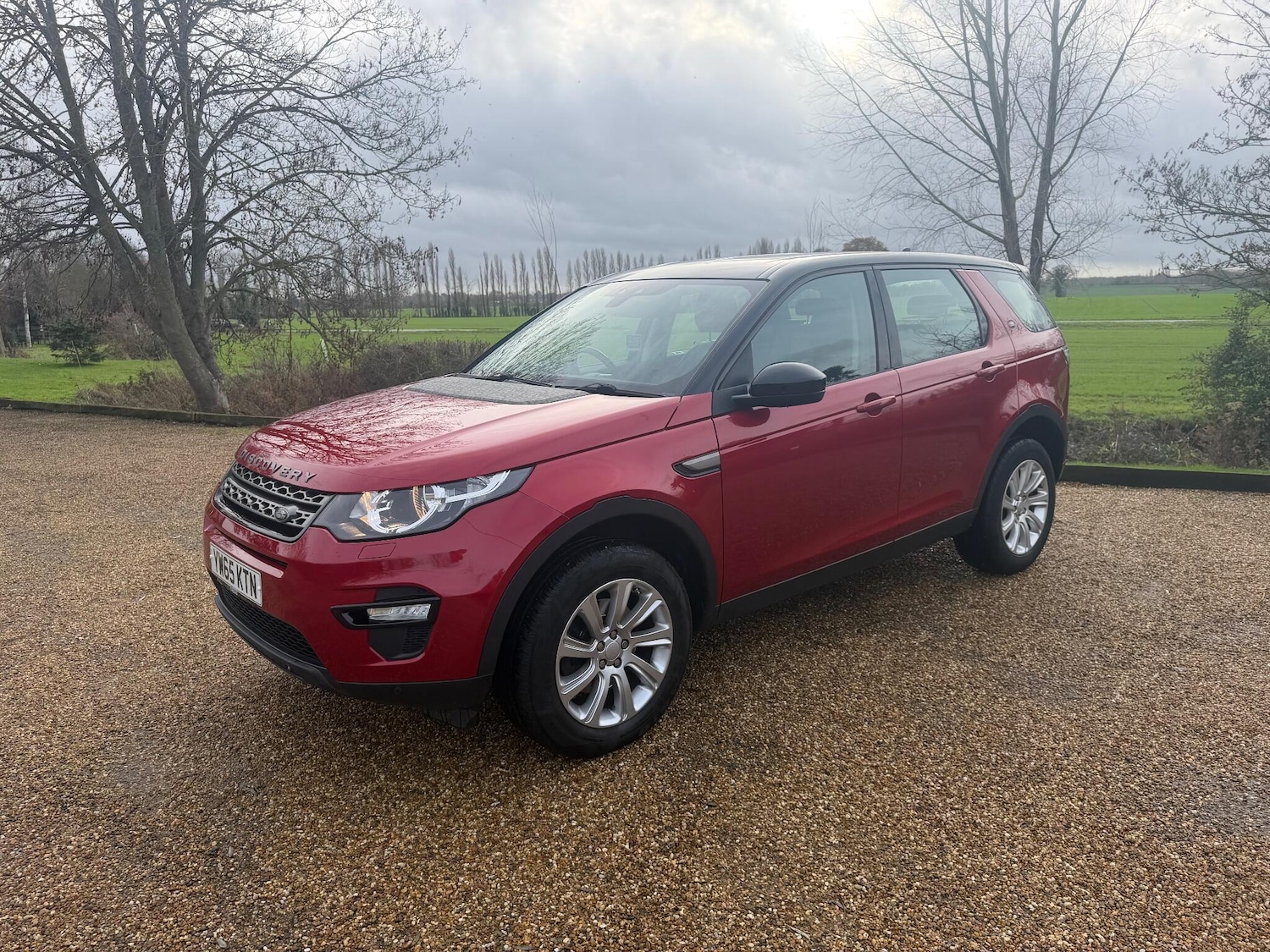 Used Land Rover Discovery Sport 2015 for sale - 76866069: Photo 3