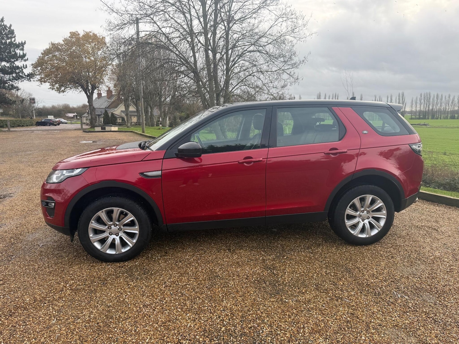 Used Land Rover Discovery Sport 2015 for sale - 76866069: Photo 5