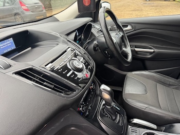 Used Ford Kuga 2014 for sale - 77040548: Photo