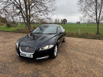 2013 (63) - 2.2d [163] Luxury 4dr Auto