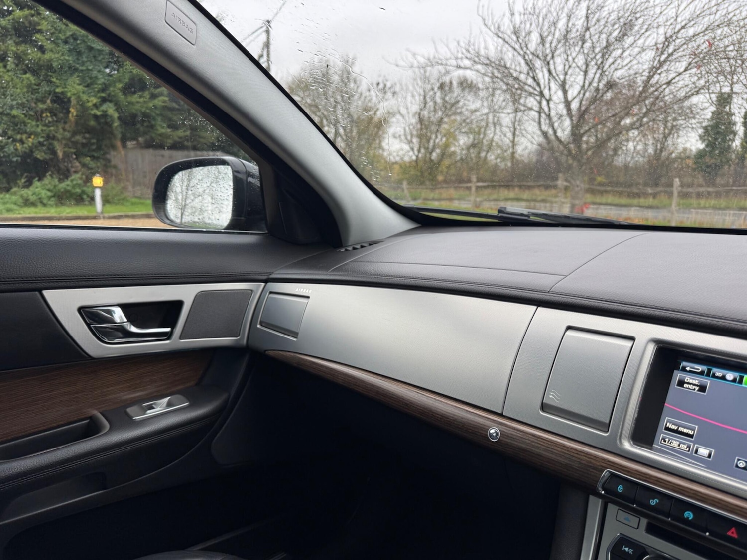 Used Jaguar XF 2013 for sale - 76512135: Photo 30