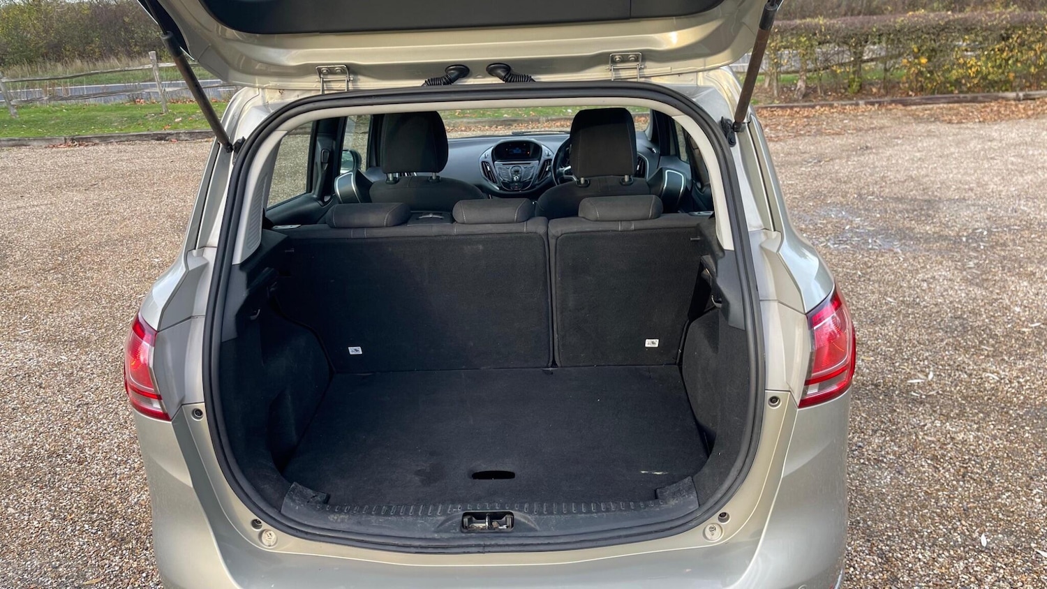 Used Ford B-MAX 2013 for sale - 76457024: Photo 22