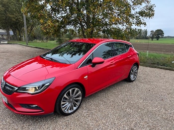 Vauxhall - Astra