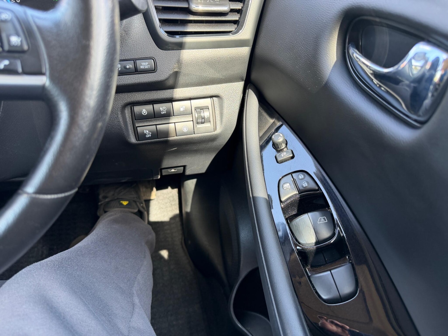 Used Nissan Leaf 2021 for sale - 78219994: Photo 33