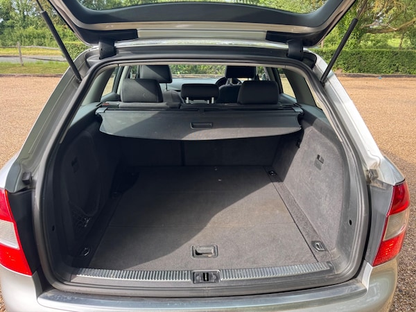 Used Audi A4 Avant 2003 for sale - 74799190: Photo 28