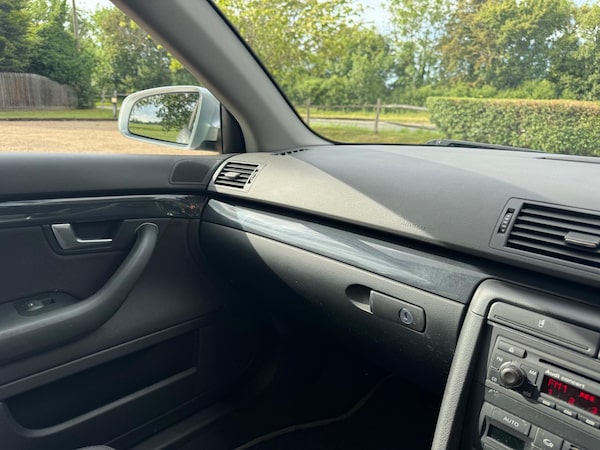 Used Audi A4 Avant 2003 for sale - 74799190: Photo 34