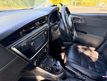 Used Toyota Auris 2015 for sale - 79224565: Photo
