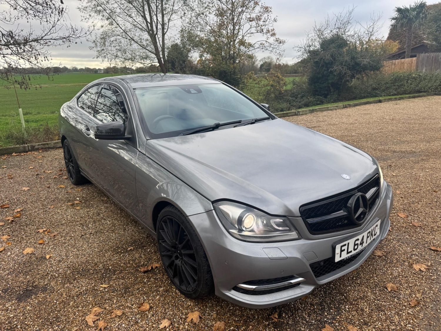 Used Mercedes-Benz C Class 2014 for sale - 76521907: Photo 1
