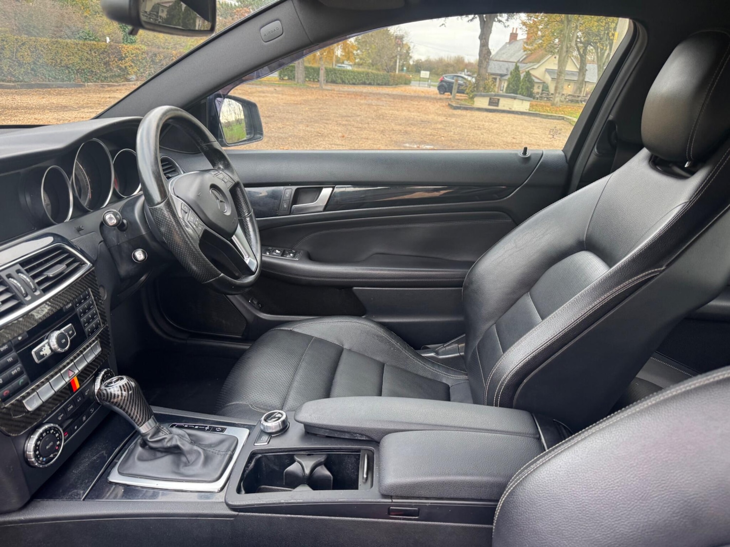 Used Mercedes-Benz C Class 2014 for sale - 76521907: Photo 23