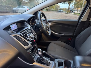 Used Ford Focus 2013 for sale - 76399268: Photo