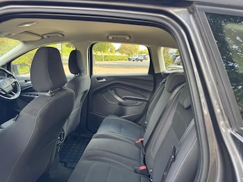 Used Ford Kuga 2017 for sale - 75940055: Photo