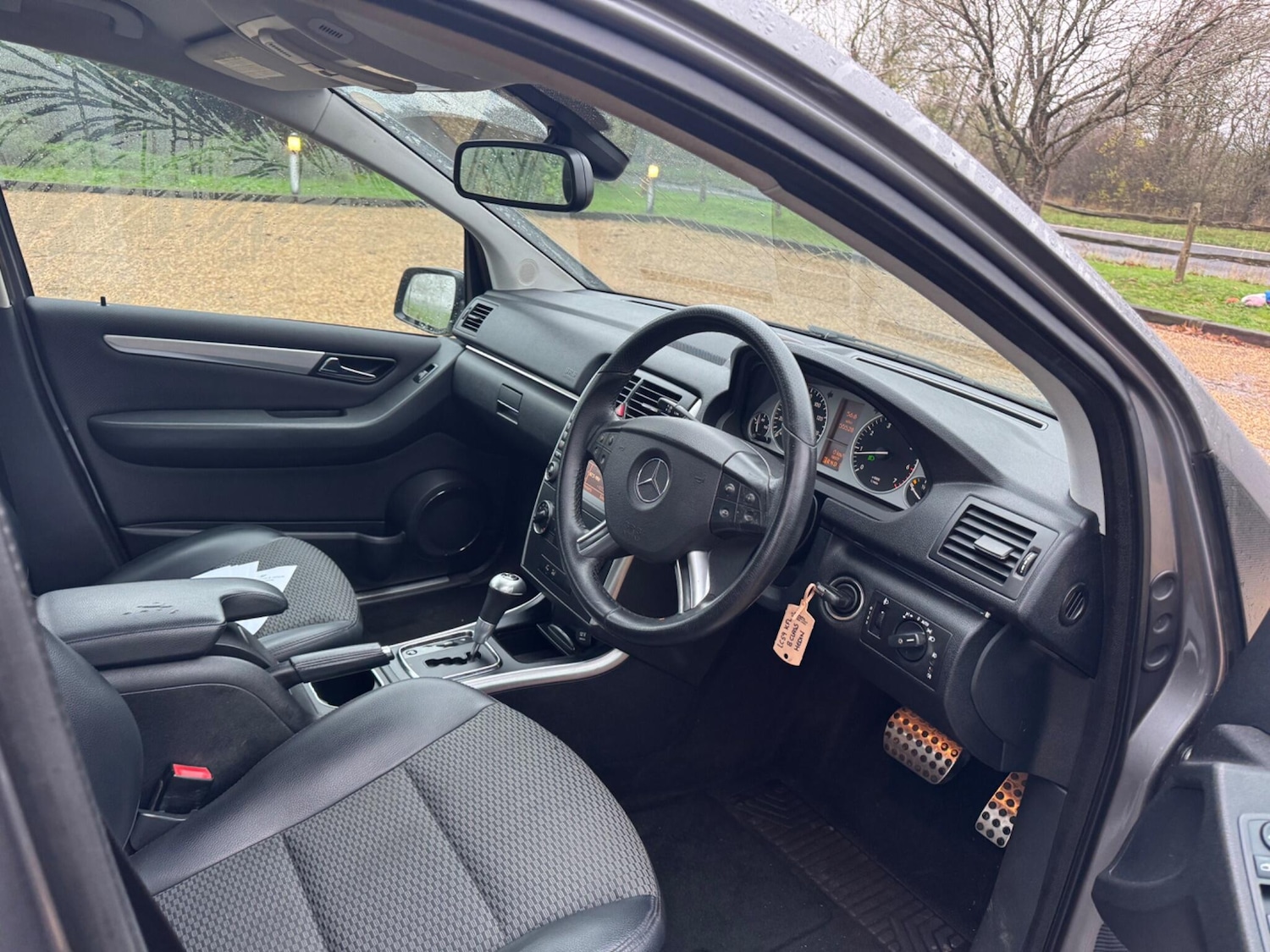 Used Mercedes-Benz B Class 2009 for sale - 76592725: Photo 13