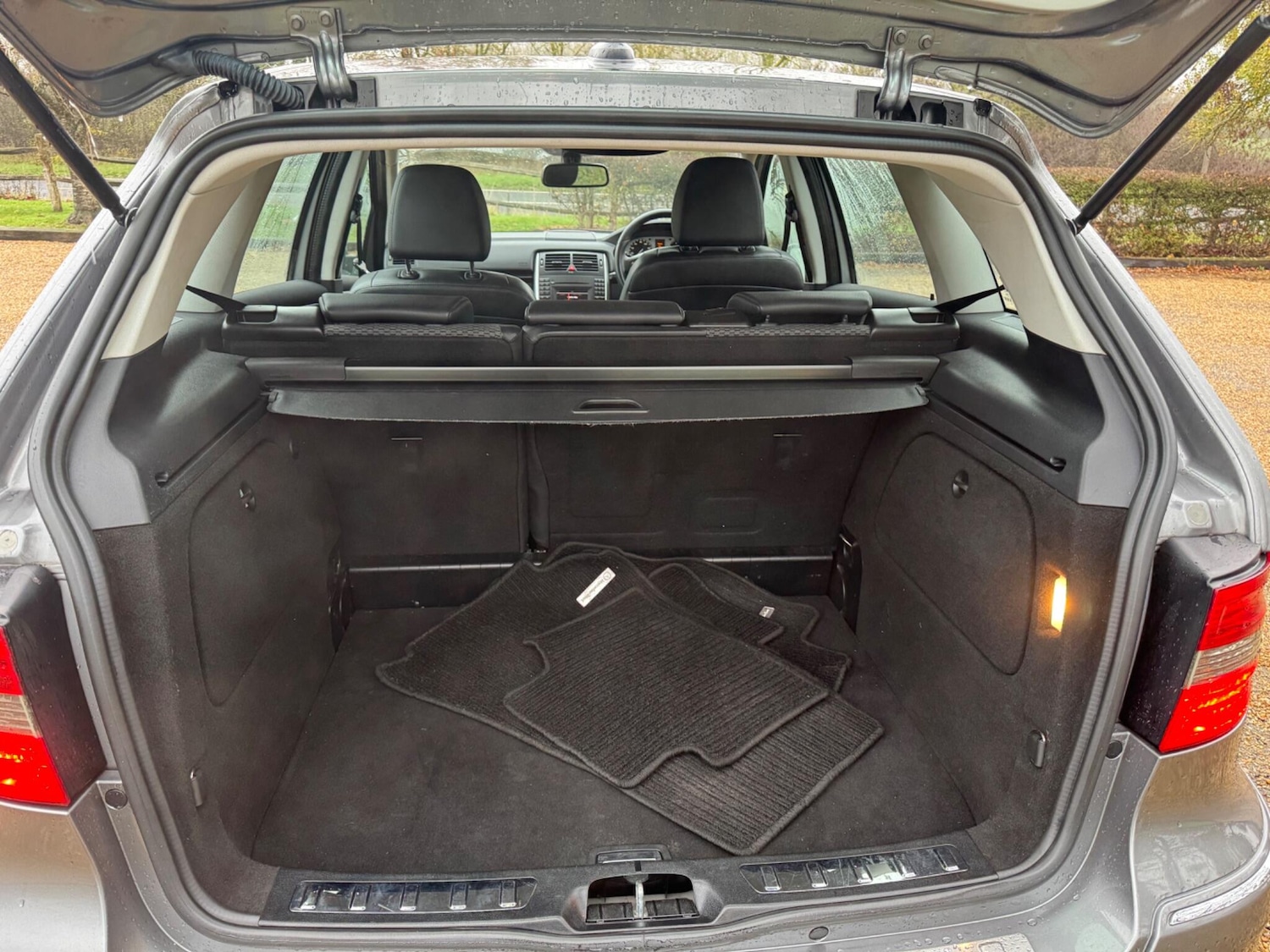 Used Mercedes-Benz B Class 2009 for sale - 76592725: Photo 7