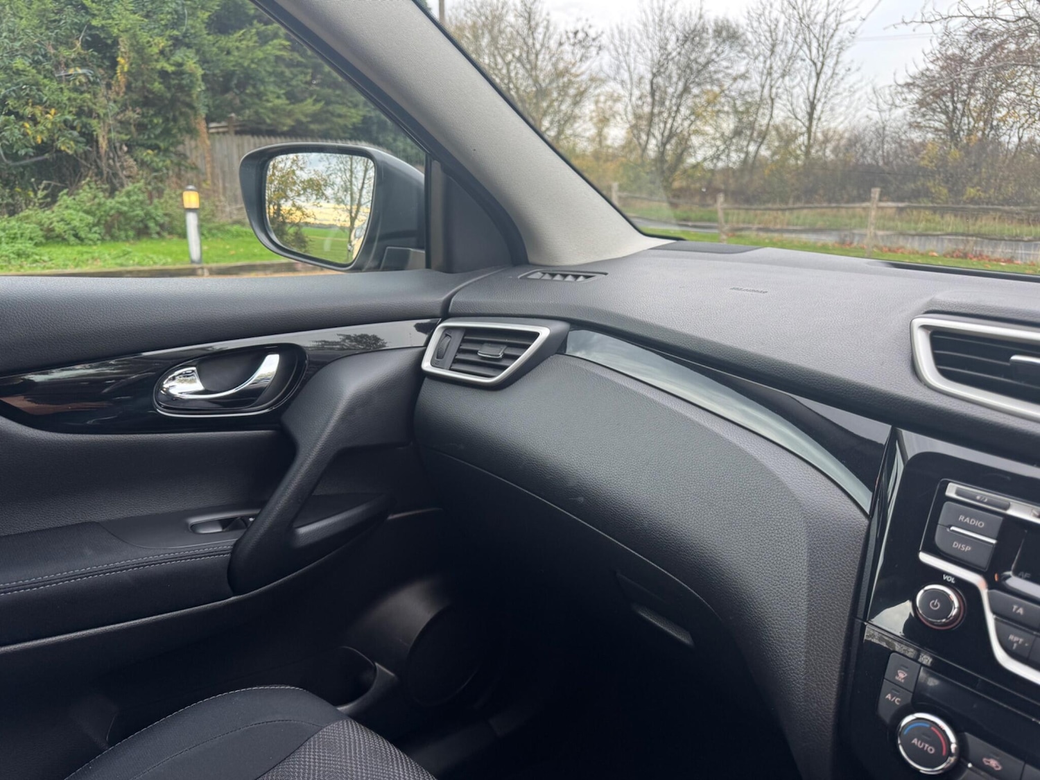 Used Nissan Qashqai 2014 for sale - 76498569: Photo 16