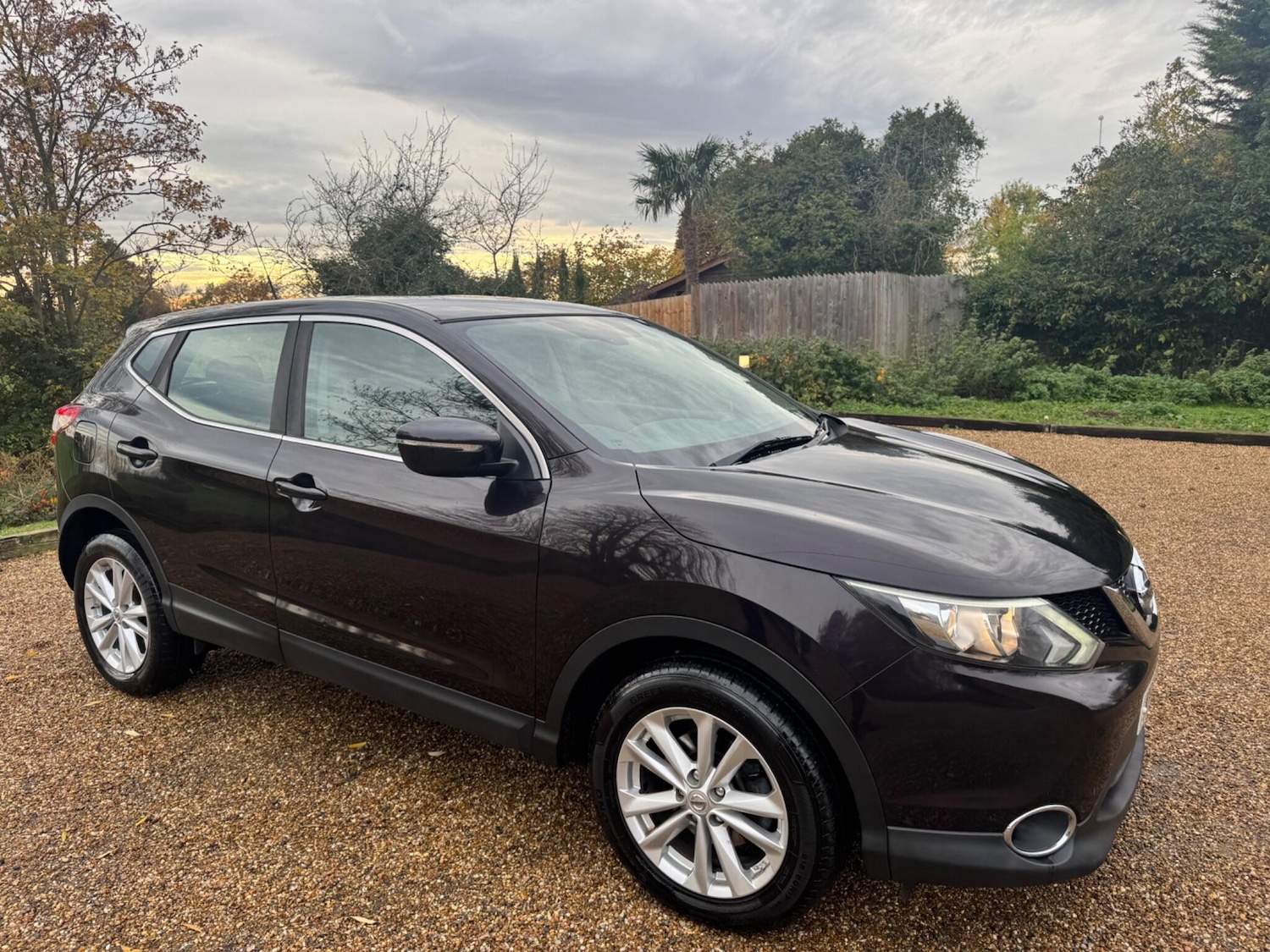 Used Nissan Qashqai 2014 for sale - 76498569: Photo 2
