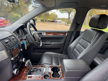 Used Volkswagen Touareg 2008 for sale - 76398036: Photo