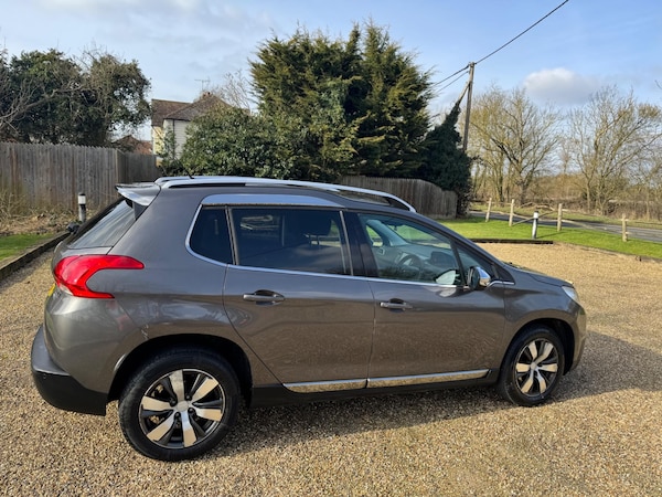 Used Peugeot 2008 2014 for sale - 74243017: Photo 10