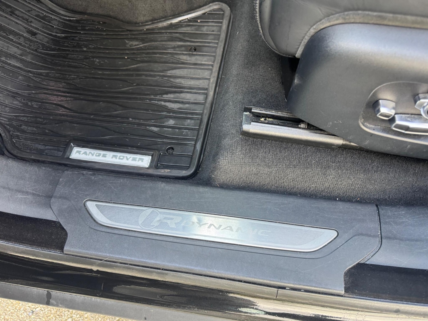 Used Land Rover Range Rover Velar 2018 for sale - 77659027: Photo 25