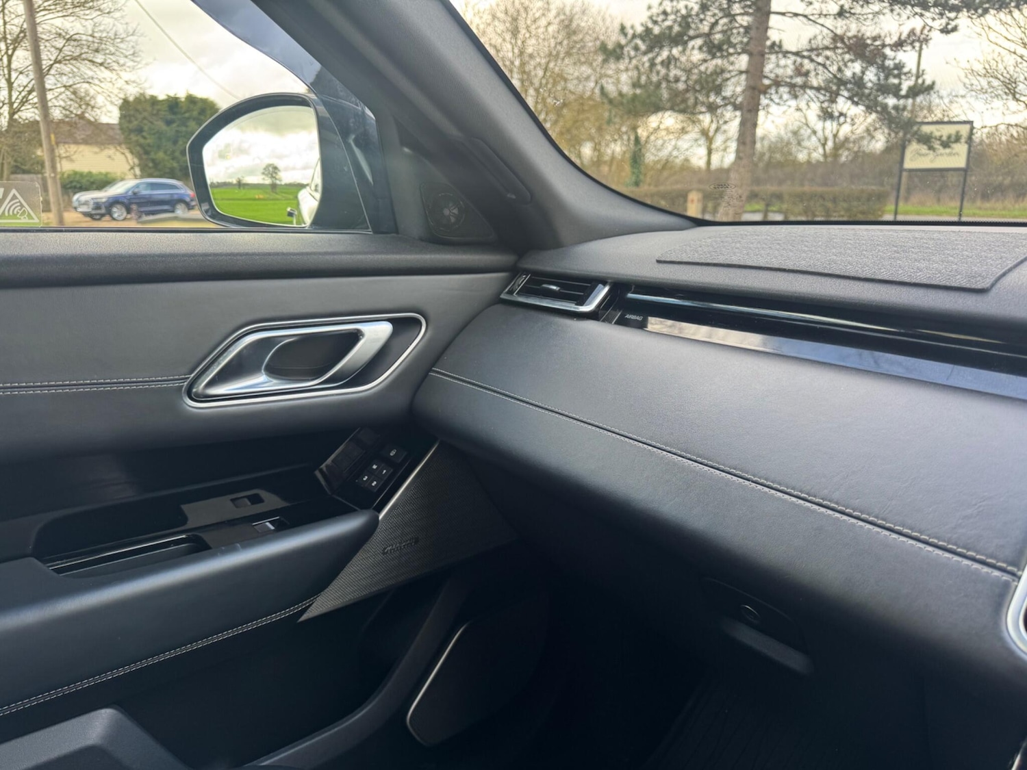 Used Land Rover Range Rover Velar 2018 for sale - 77659027: Photo 38