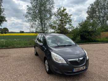 (60) - 1.4 16V Exclusiv Euro 5 5dr