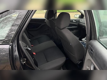 Used Ford Focus 2006 for sale - 76607675: Photo