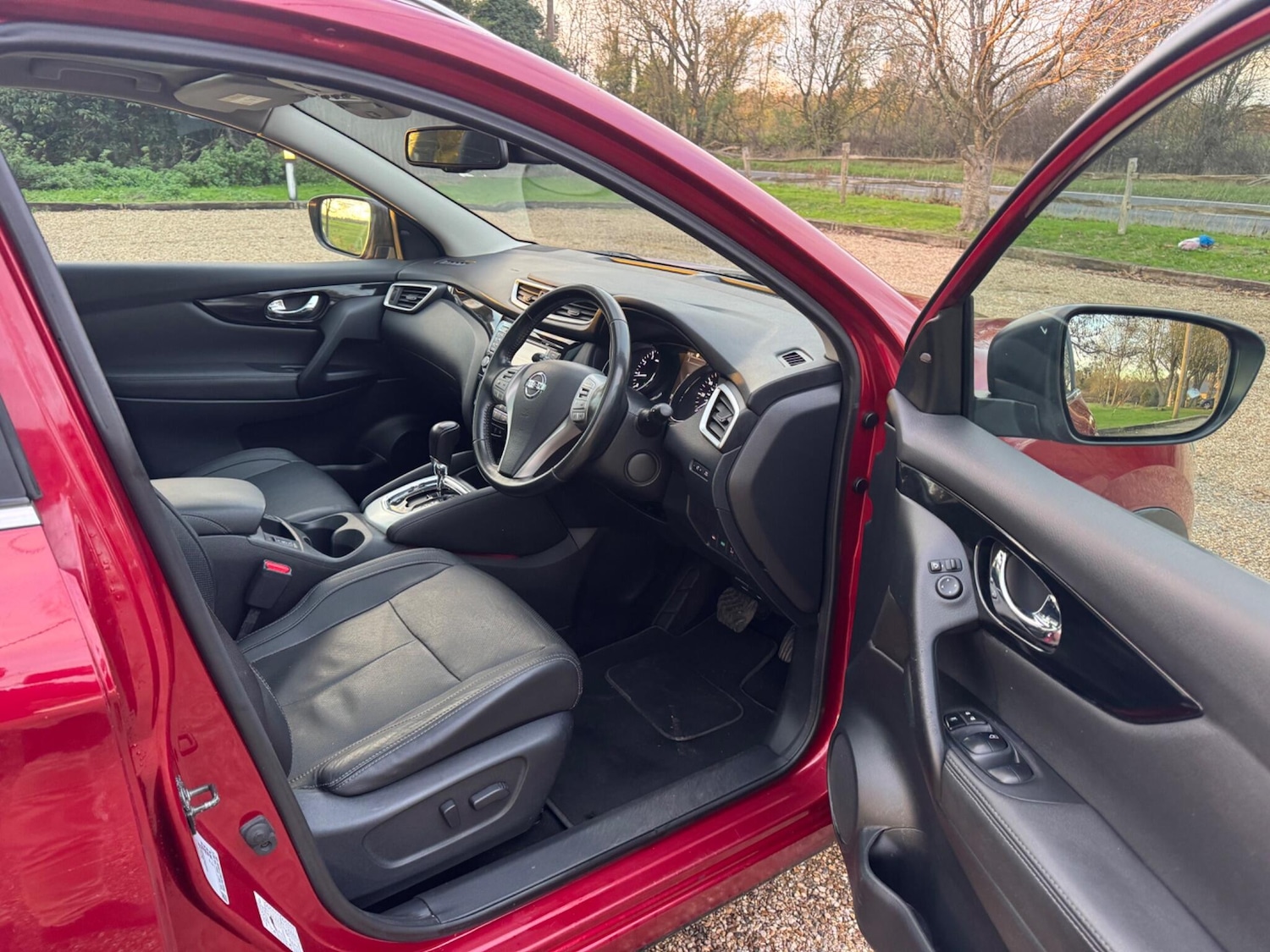 Used Nissan Qashqai for sale - 76727873: Photo 17