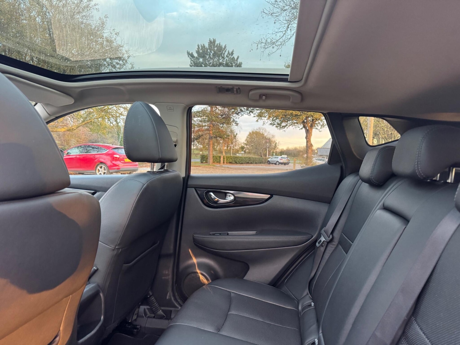 Used Nissan Qashqai for sale - 76727873: Photo 25