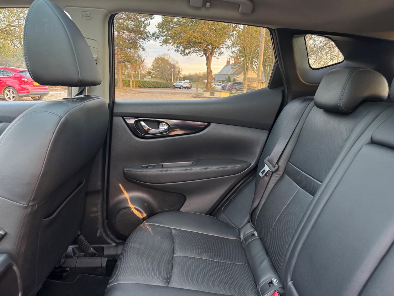 Used Nissan Qashqai for sale - 76727873: Photo 26