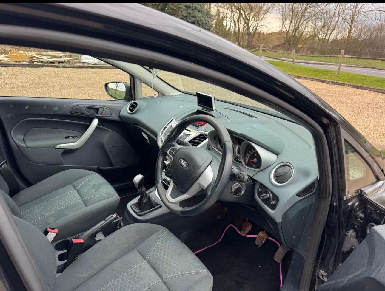 Ford Fiesta (10) - 1.25 Zetec 5dr - Image 2
