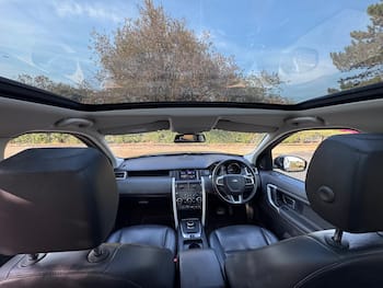 Used Land Rover Discovery Sport 2018 for sale - 79645840: Photo
