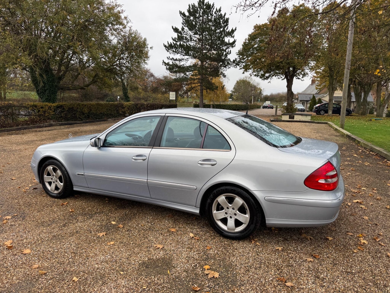 Used Mercedes-Benz E Class 2003 for sale - 76512405: Photo 18
