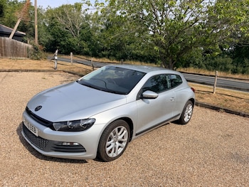 Used Volkswagen Scirocco 2010 for sale - 79296124: Photo