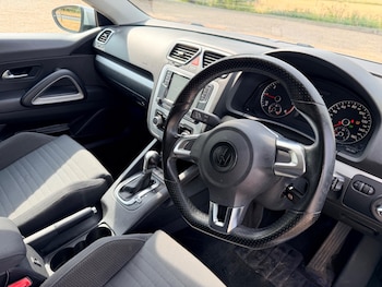 Used Volkswagen Scirocco 2010 for sale - 79296124: Photo