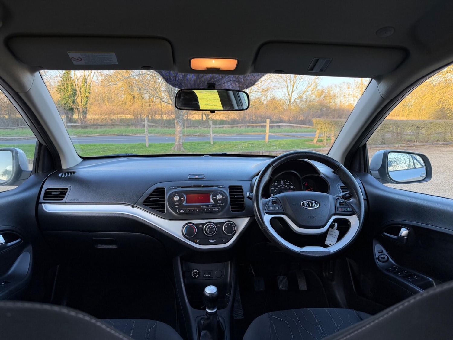 Used Kia Picanto 2012 for sale - 77839156: Photo 2