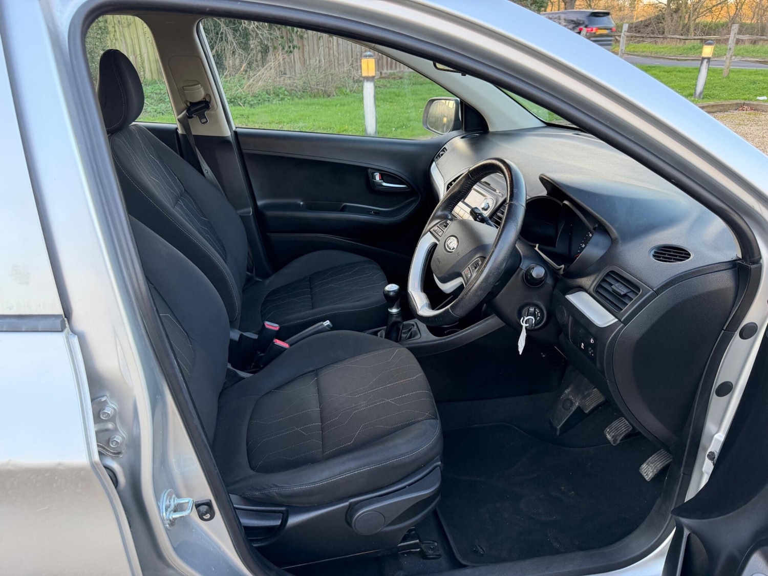 Used Kia Picanto 2012 for sale - 77839156: Photo 6