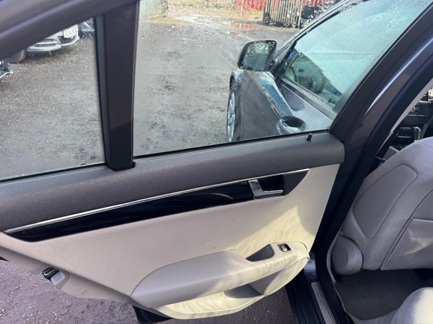 Used Mercedes-Benz C Class 2008 for sale - 77645743: Photo 23