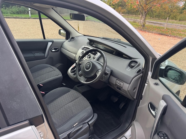 Used Renault Scenic 2007 for sale - 76227962: Photo 13