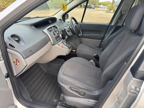 Used Renault Scenic 2007 for sale - 76227962: Photo 16