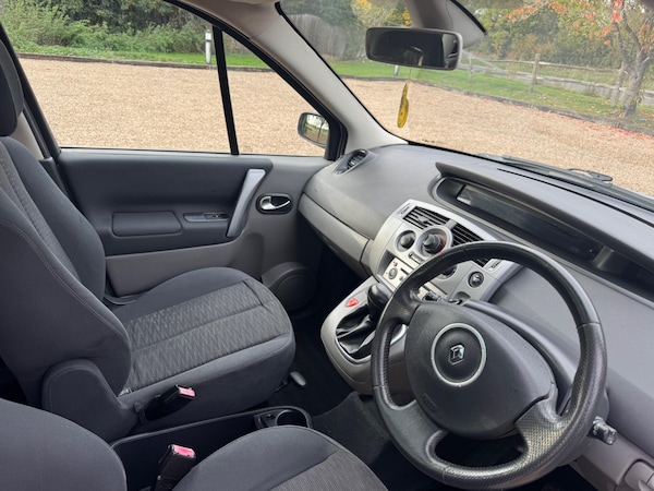Used Renault Scenic 2007 for sale - 76227962: Photo 9