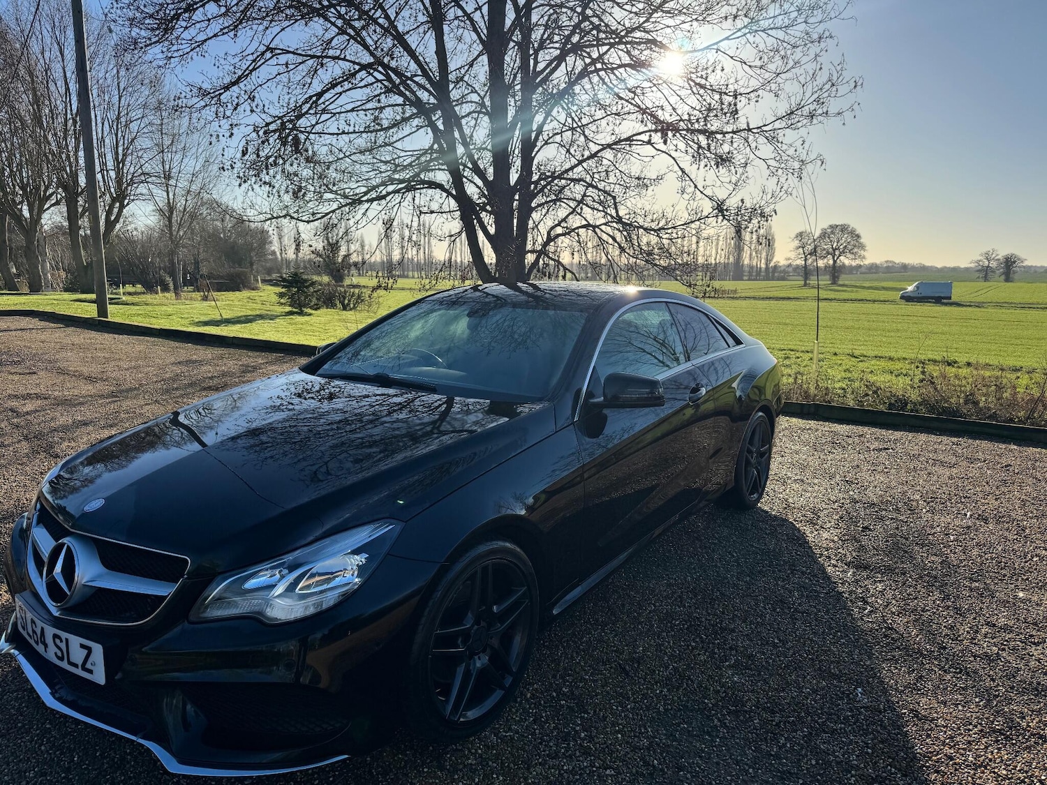 Used Mercedes-Benz E Class 2014 for sale - 76935754: Photo 2